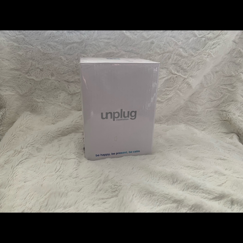 Unplug Meditation Essential Oil Diffuser - Picture 3 of 4
